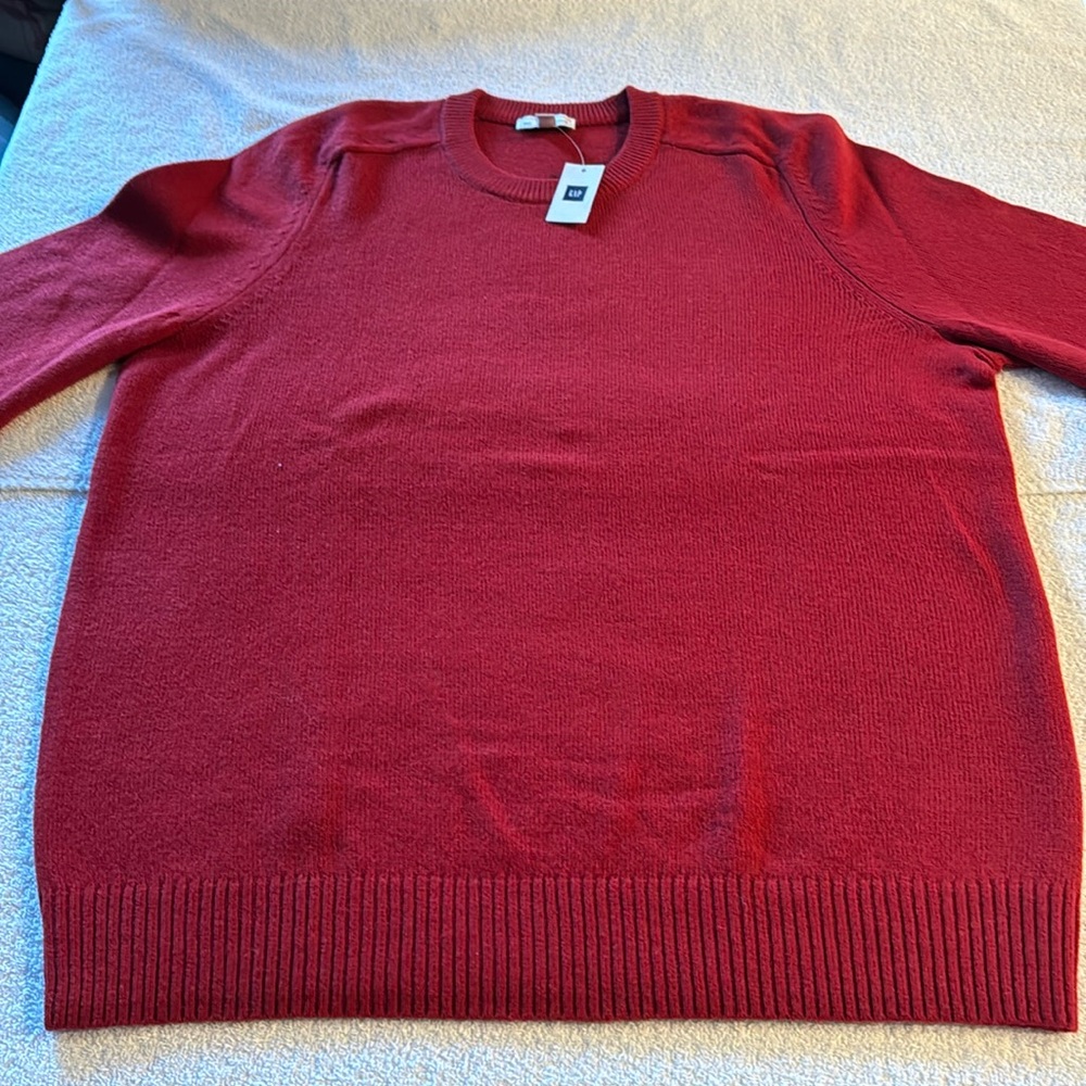 Gap Lamb’s Wool Red Sweater XL